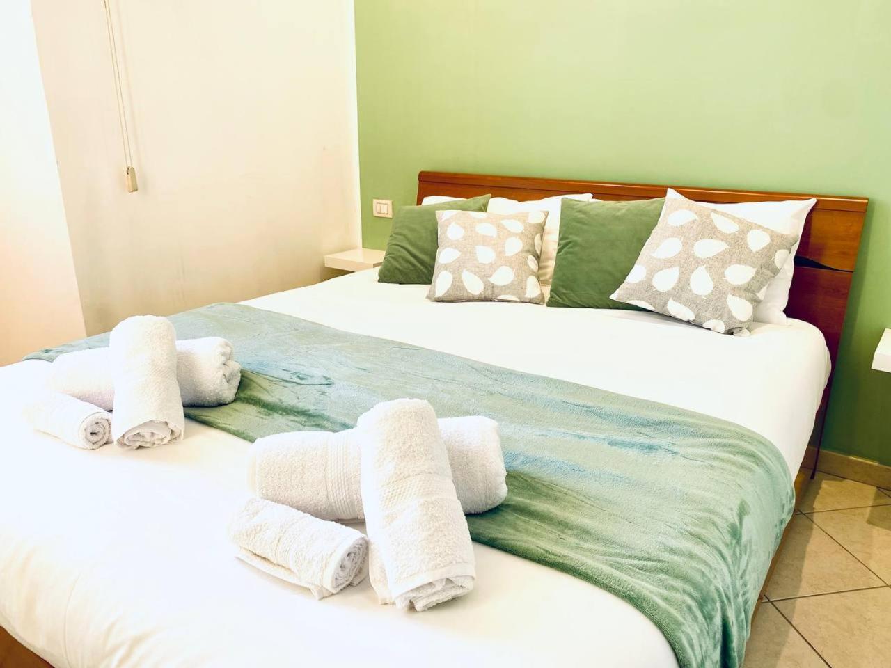 Apartament Ringhiera House Tertulliano - Free Street Parking Nearby Mediolan Zewnętrze zdjęcie